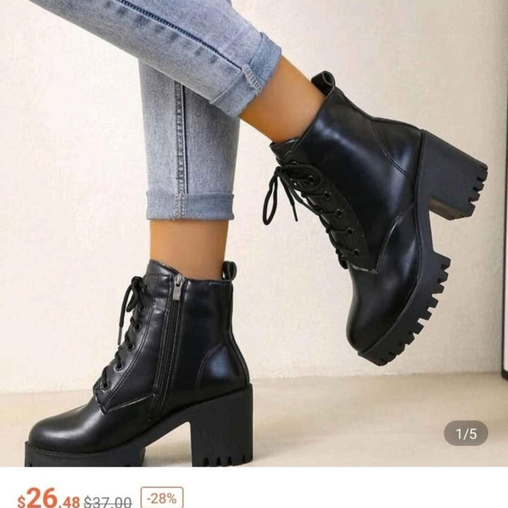 SHEIN Black Lace Up Chunky Boots